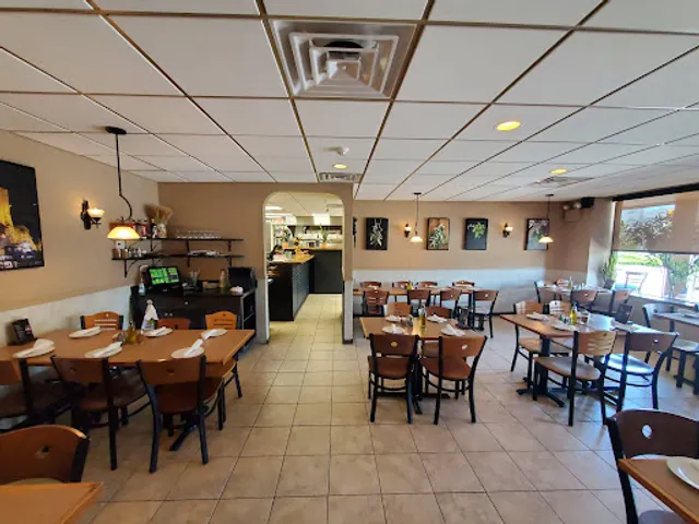 Carini's Restaurant & Pizzeria