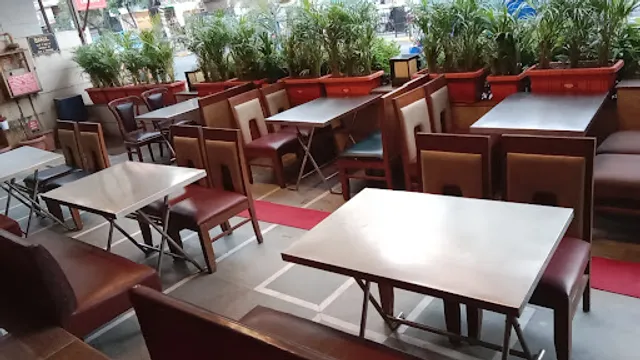 Apoorva Family Restaurant and Bar