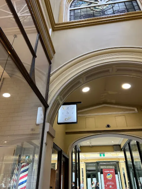 Agathé Pâtisserie Petite