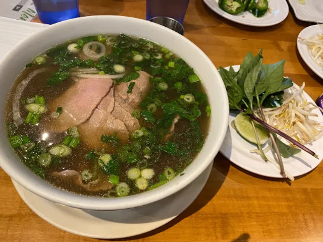 Basil Leaf Vietnamese Restaurant