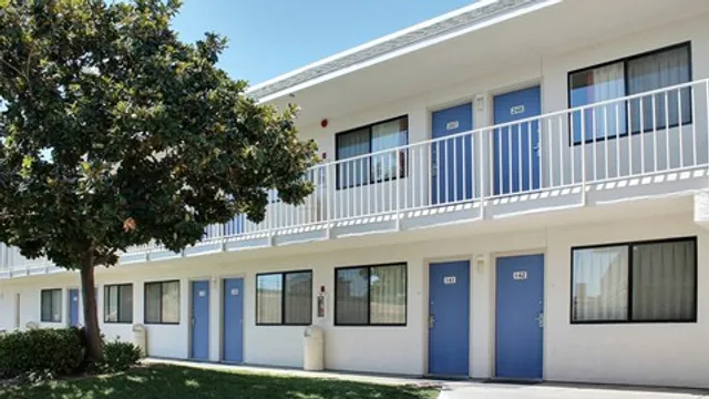 Motel 6 Atascadero, CA