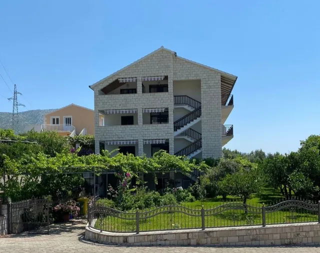 Apartments Sv. Anton