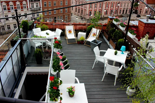 5 Kolegiacki Square in Poznań