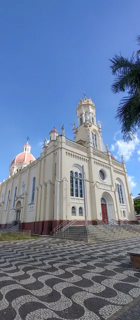 Paróquia Divino Espírito Santo e Nossa Senhora das Dores