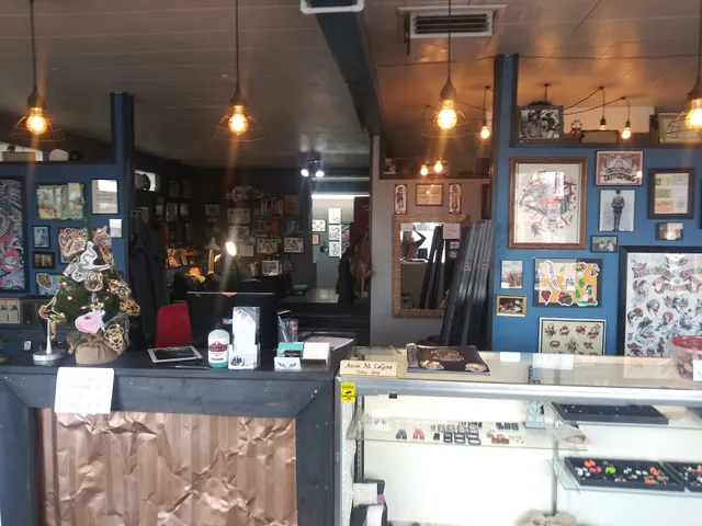 Calamity Janes Tattoo & Piercing