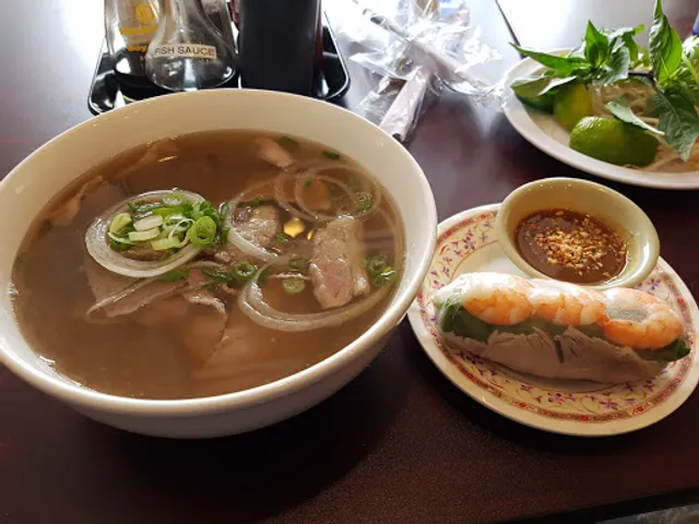 Pho Hoang Restaurant