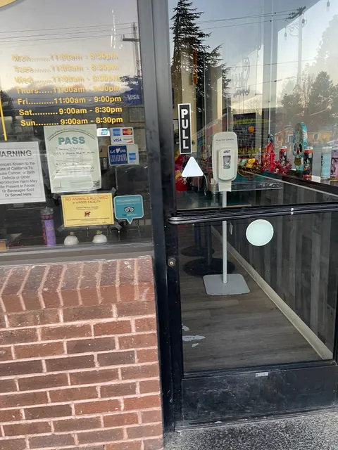 Nave Shopping Center Annex