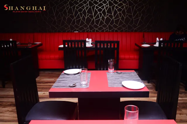 SHANGHAI - FLAVOURS OF CHINA TOWN (Nager Bazar)