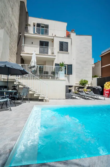 Scirocco Holiday House