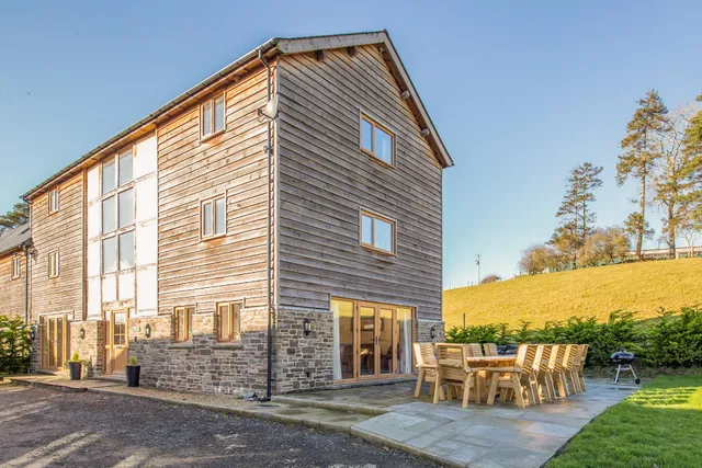 The Stables Mid Wales