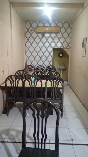 RM. TRIO INDAH (Masakan Padang)