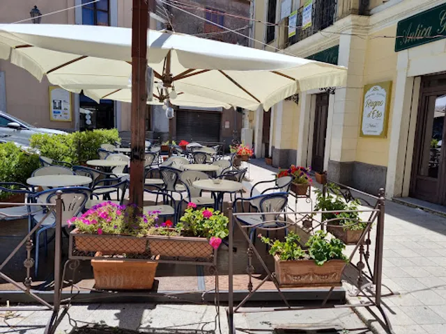 Gelateria Ragno D'Oro Di Stagliano 'Joseph Paul