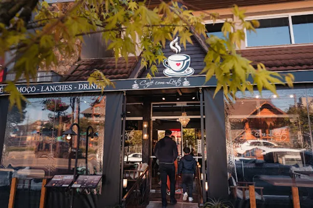 Café com Leite Gastronomia e Restaurante