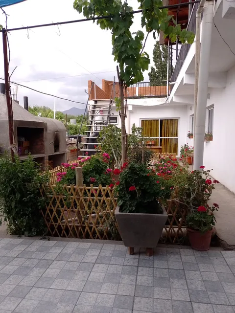 Hospedaje Las Dalias