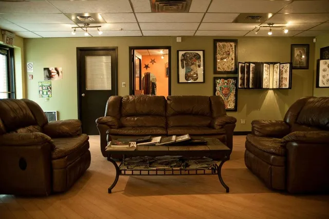 Wingnut Tattoo & Piercing Studio