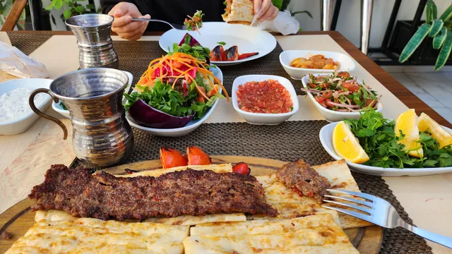HAKANCAN KEBAP & LAHMACUN