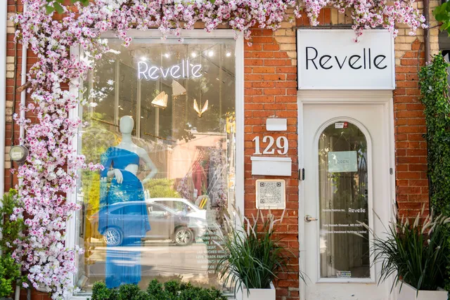 Revelle Shop