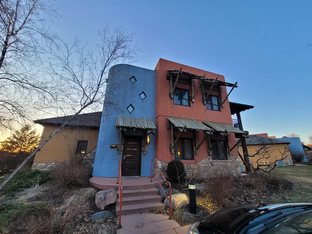 Nyumba Entertainment Villas