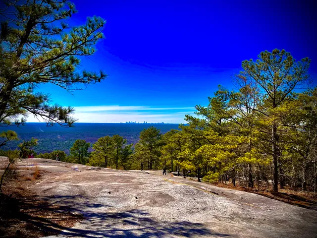 Stone Mountain Walk-Up Trail Parking Lot
