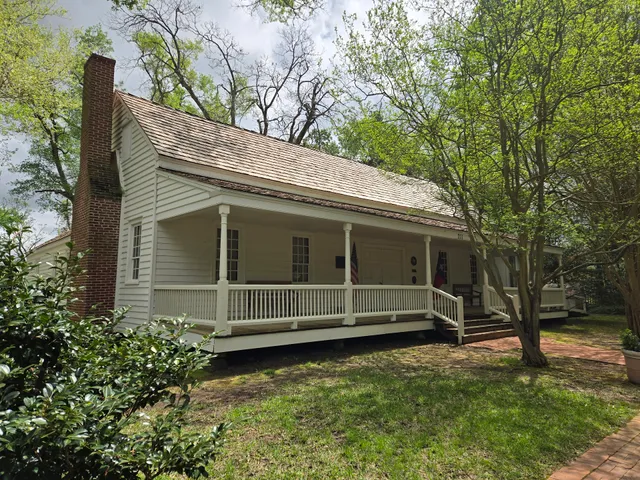 Sterne-Hoya House Museum and Library