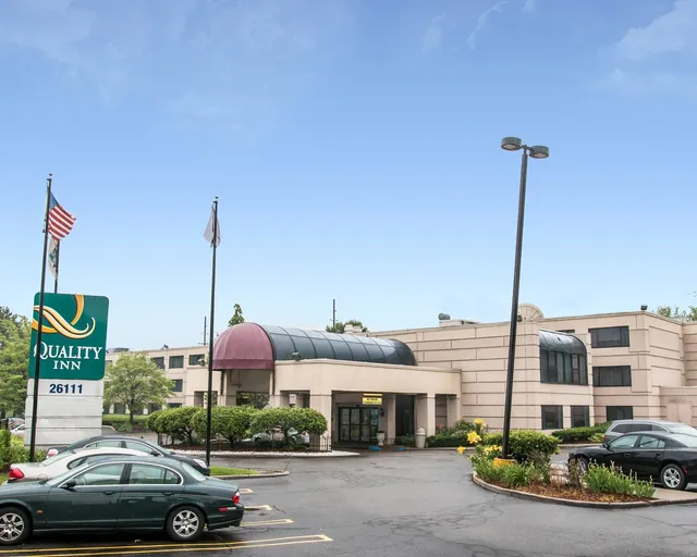 Quality Inn Southfield - Detroit