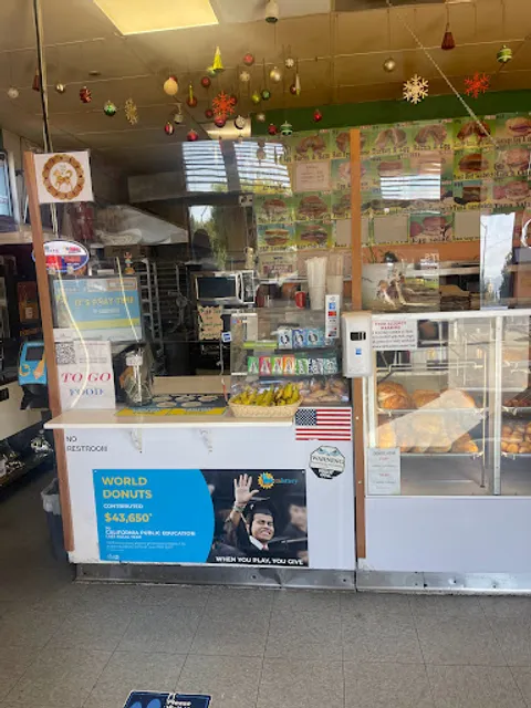 World Donuts 'n Ice Cream