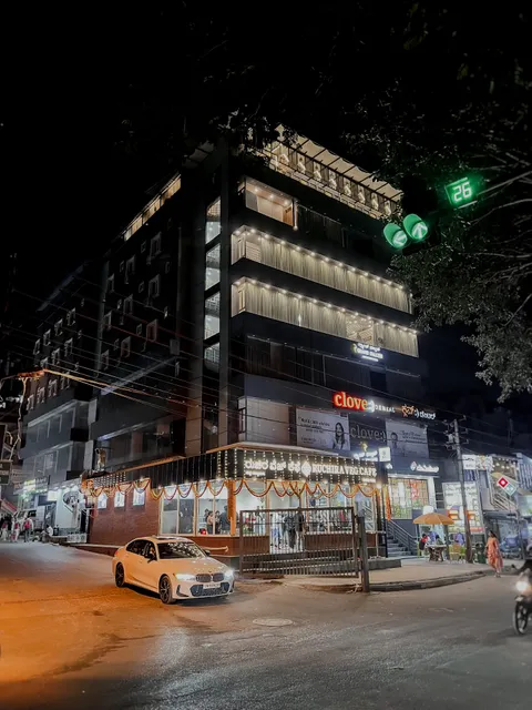 Grand Falcon Hotel Electronic City