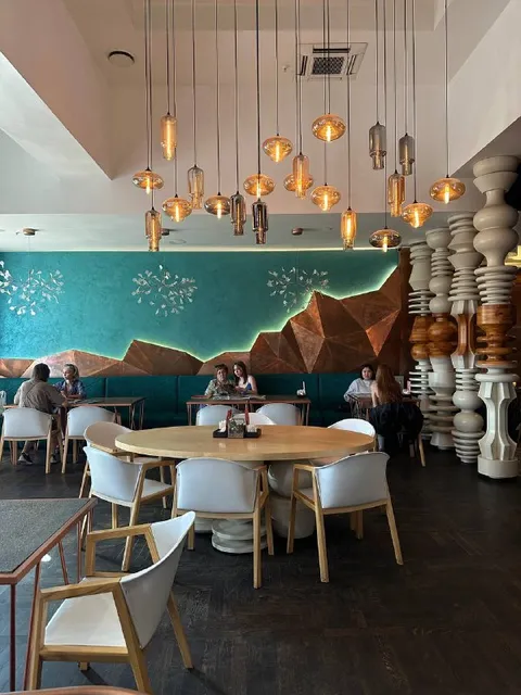 Sushi Studio суши бар 130