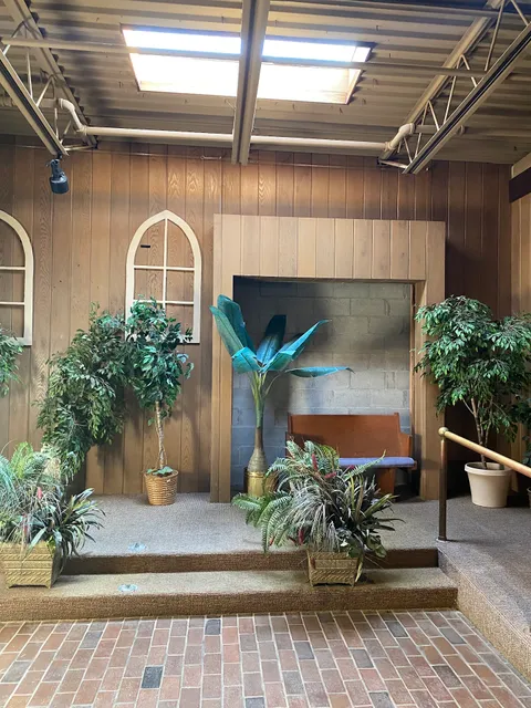 Mulford Village Mall