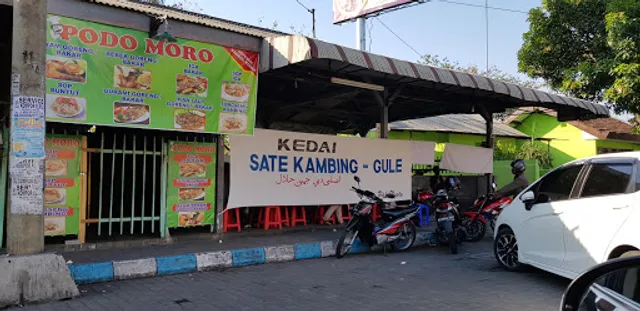 Sate Kambing Pak Nyoto