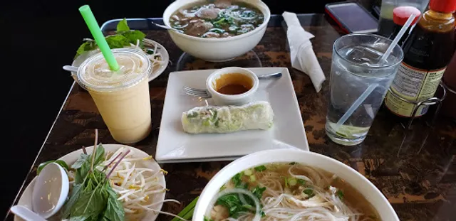 Phở Linh Vietnamese Grill