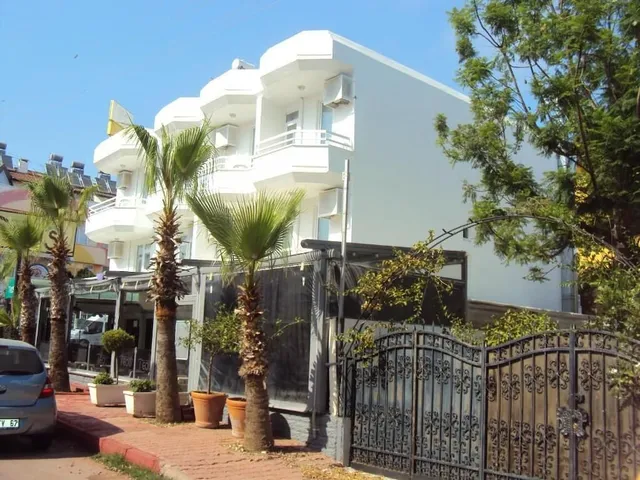 Teos Otel