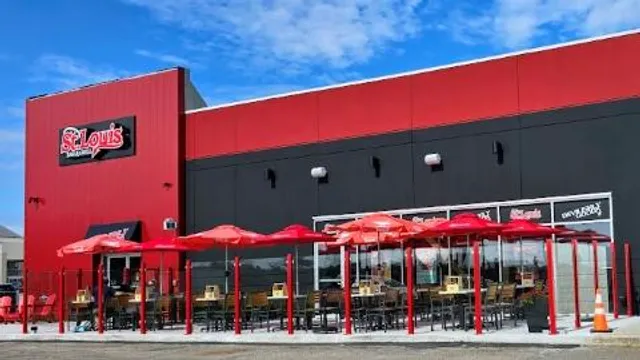 St. Louis Bar & Grill