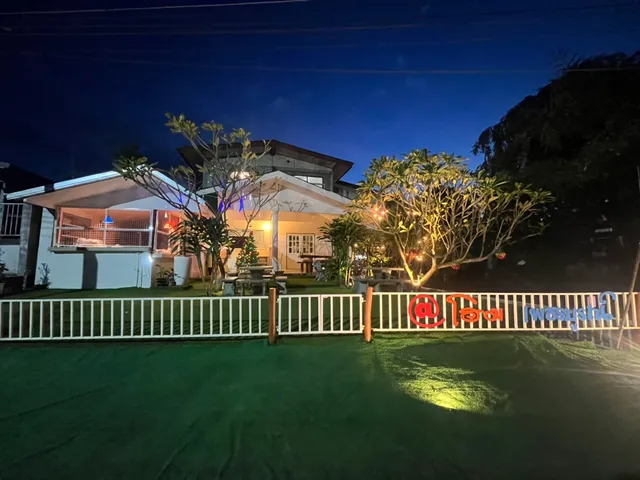 เพชรบูรณ์ แอท โฮม (At Home Phetchaboon bed & breakfast)