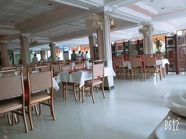 Usmania Restaurant