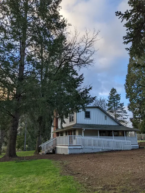 Wilsonville Tauchman House