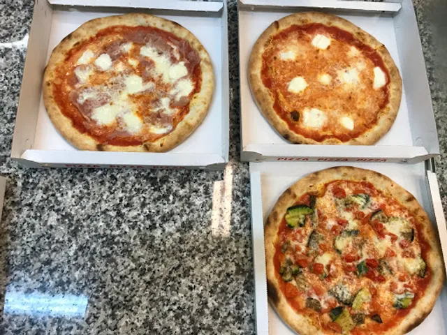 PIZZERIA SENZA NOME 2