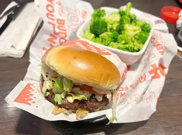 Red Robin Gourmet Burgers and Brews