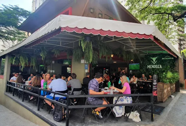 Mendoza Parrilla y Cocina