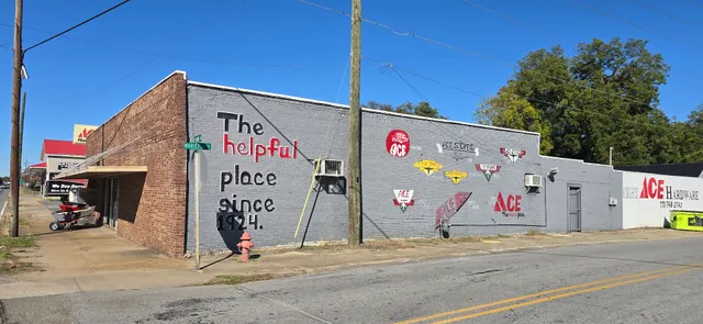 Knight's Ace Hardware