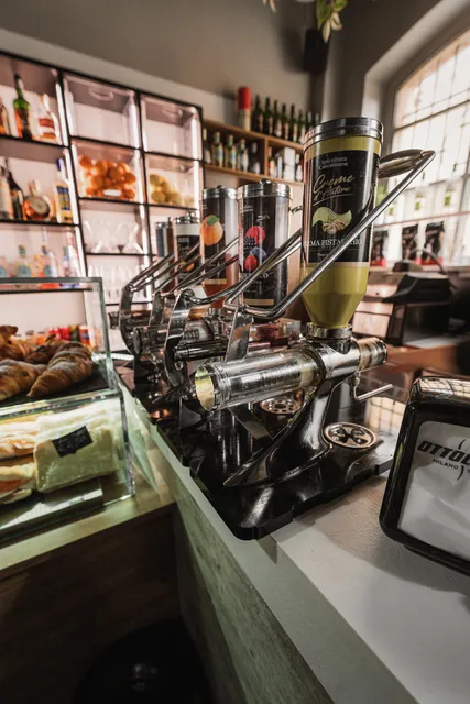 Ring 55 (Ex Baobab Cafè)