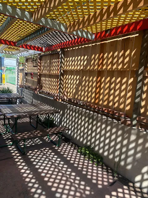 Ale’s mexican Grill & cafe