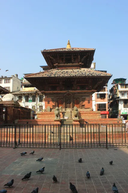 Char Narayan / Pyamha Narandya