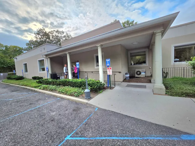 Northwell Labs at Huntington - 195 East Main Street