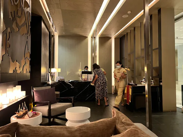 Spa Cenvaree at Centara Grand at Central Plaza Ladprao Bangkok