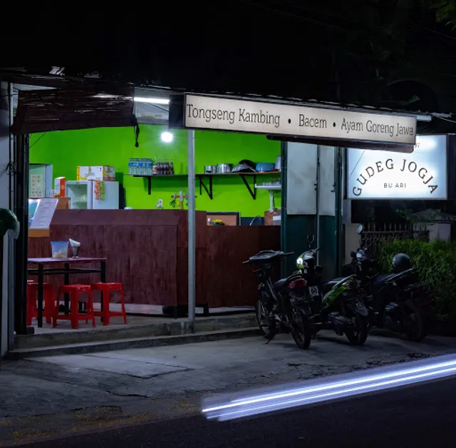 Gudeg Jogja Bu Ari
