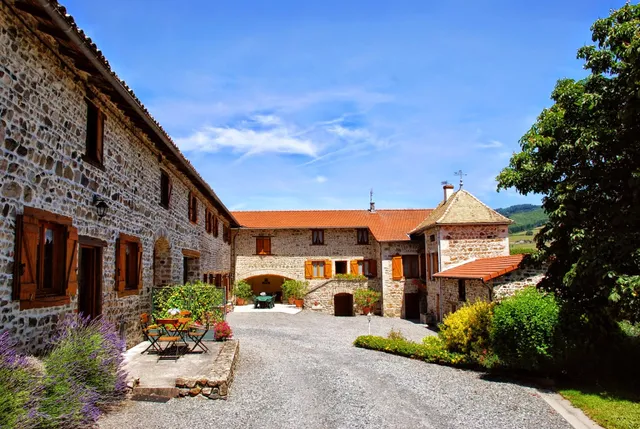 Chambres, maison et table d'hôtes, gîtes LA FERME BERGER en Beaujolais