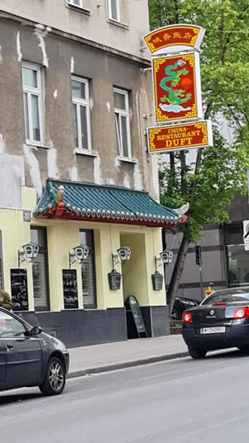 Noodles, Sushi & Wok