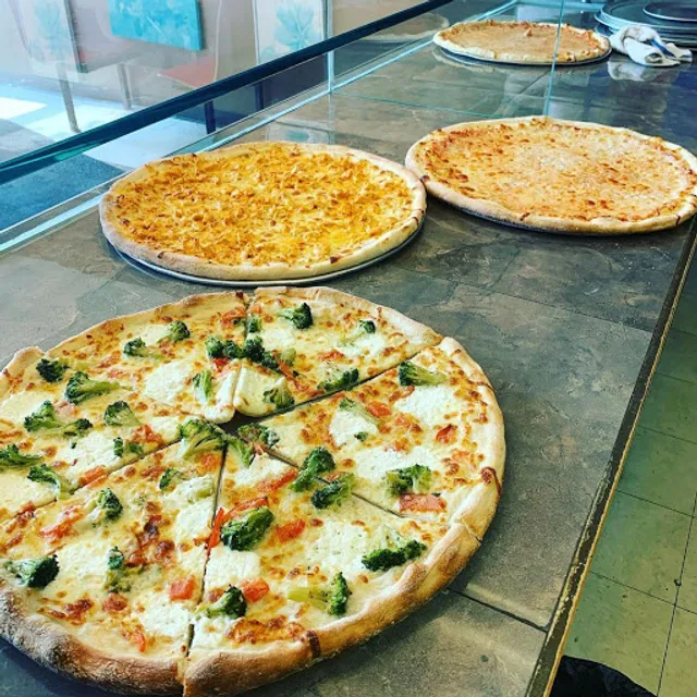 Pepperoni's Pizza & Ice Cream