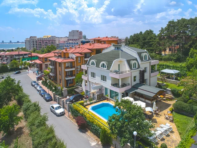 Milennia Family Hotel